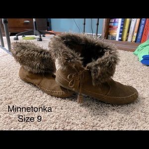 Minnetonka slipper boots